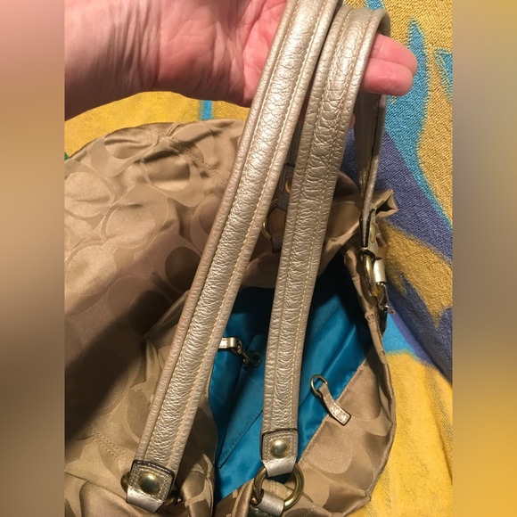 Coach Poppy Signature Large Tote Shoulder Handbag - Picture 9 of 15